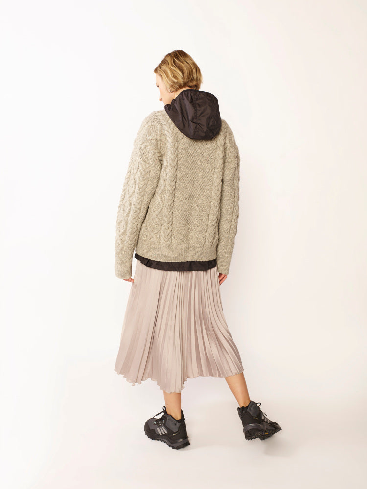 Strickpaket Janne Flettejakke aus Fivel von Rauma (EN)