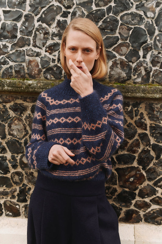 Strickset Mikala Sweater von Lene Holme Samsøe aus dem Originalgarn von Isager