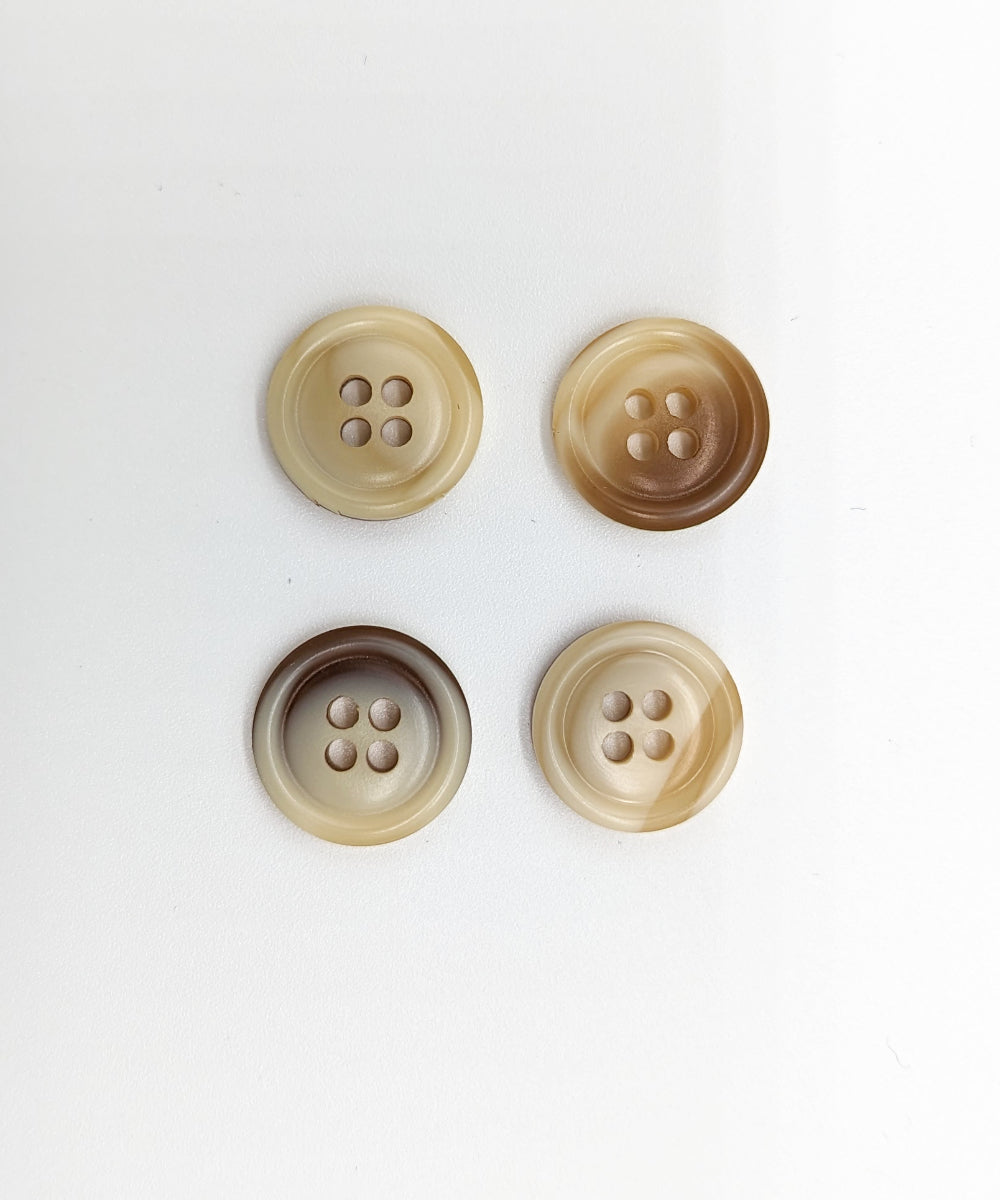 Knopf beige-hellbraun aus Galalith in Hornoptik, ⌀ 15 mm, 20 mm, 25 mm