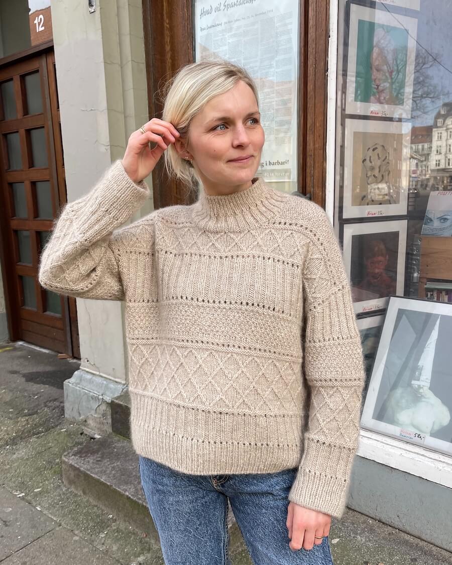 Strickpaket Ingrid Sweater von PetiteKnit aus dem Originalgarn von Isager