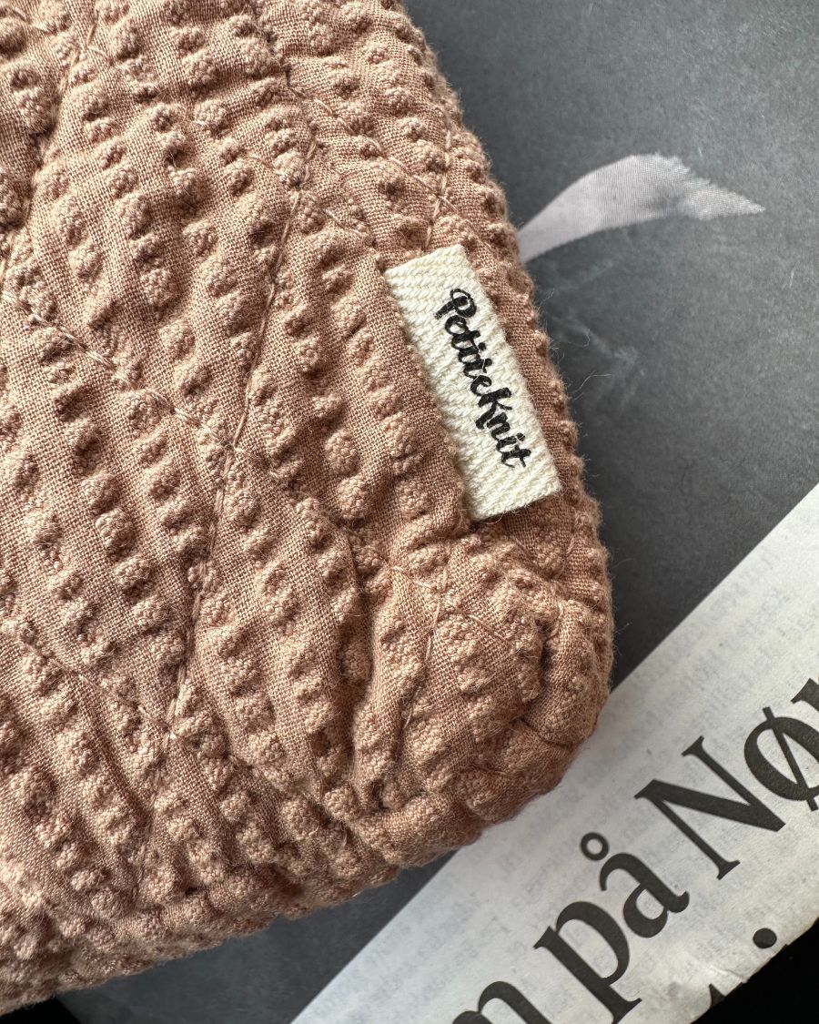 Knitter's Tool Clutch - Praline Seersucker