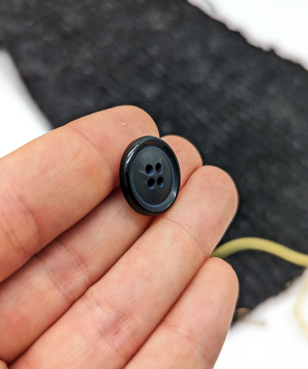 Knopf schwarz in ⌀18mm und ⌀23mm