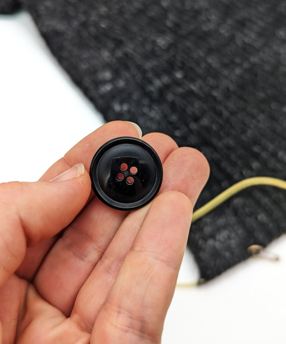 Knopf schwarz in ⌀18mm und ⌀23mm