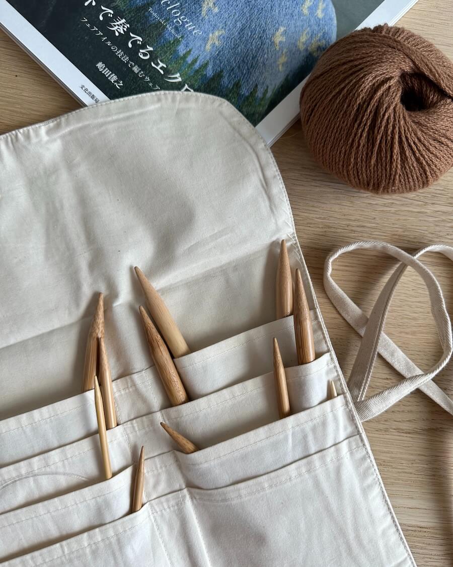 Knitter's Needle Case - Für Rundstricknadeln