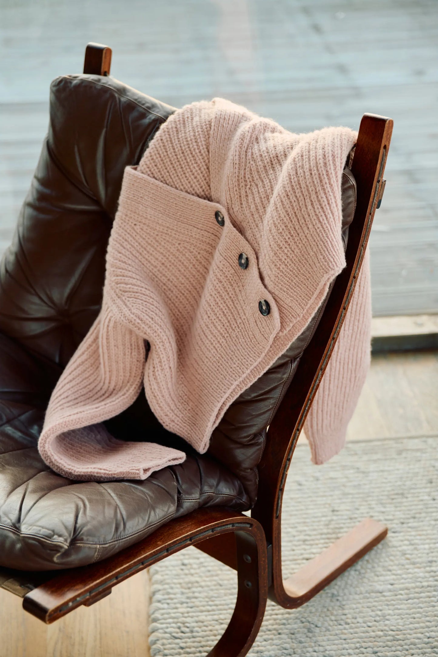 Strickpaket Kort Dagmarjakke (488) aus Fivel von Rauma inkl. Anleitung (DE!)