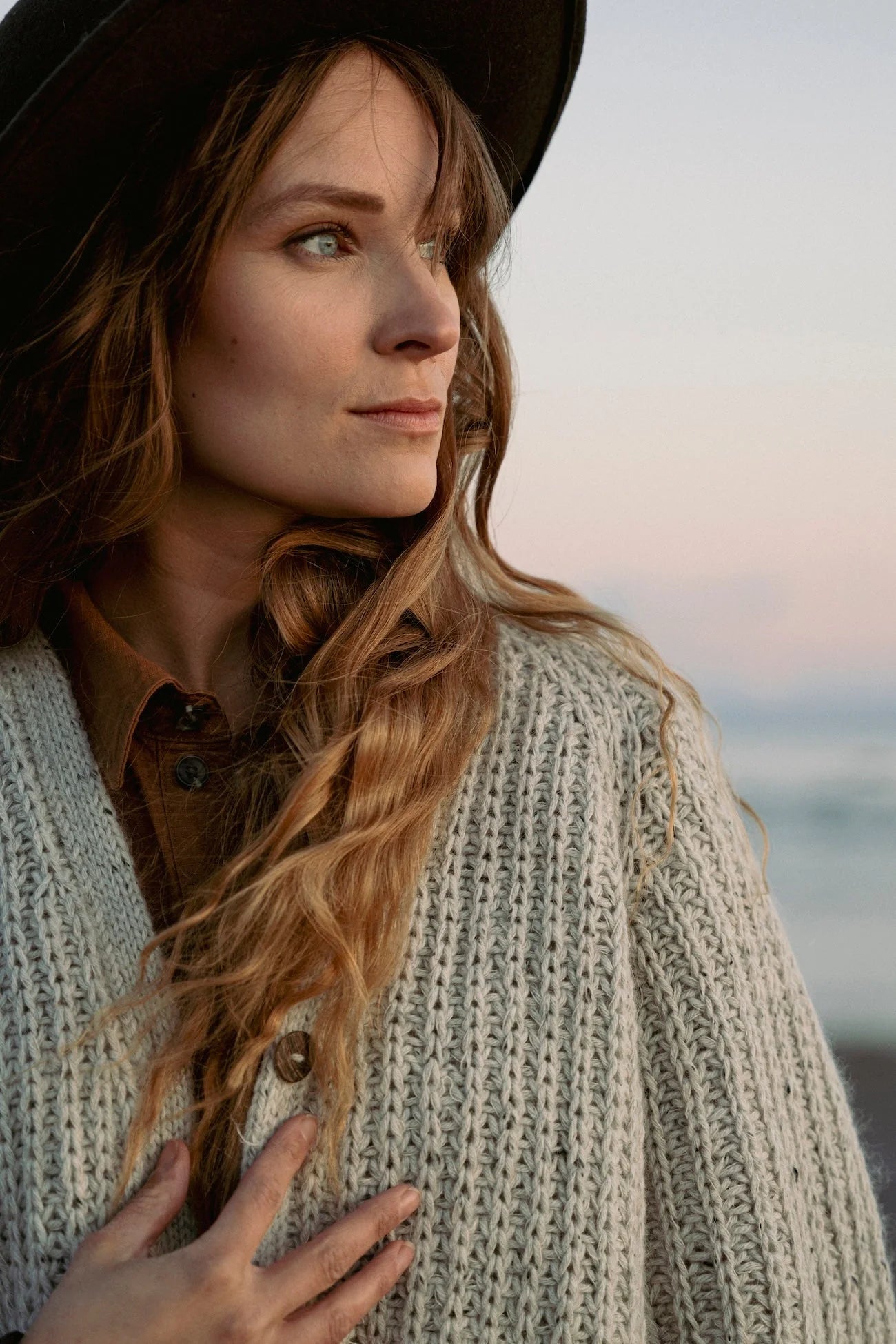 Ronja Hakalehto: Unfolding Landscapes – 17 Knits for the Road