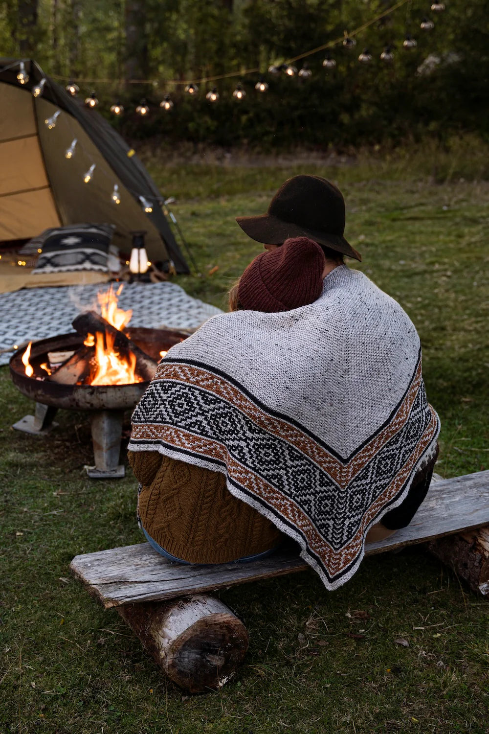 Ronja Hakalehto: Unfolding Landscapes – 17 Knits for the Road