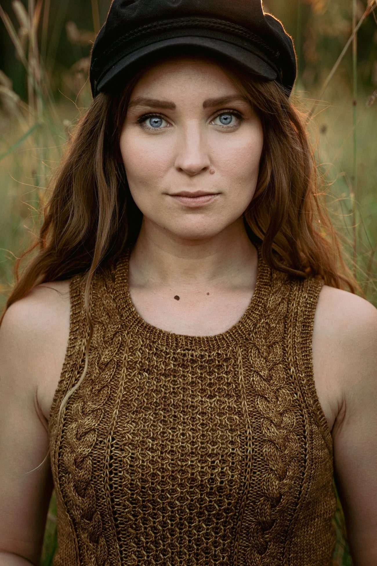 Ronja Hakalehto: Unfolding Landscapes – 17 Knits for the Road