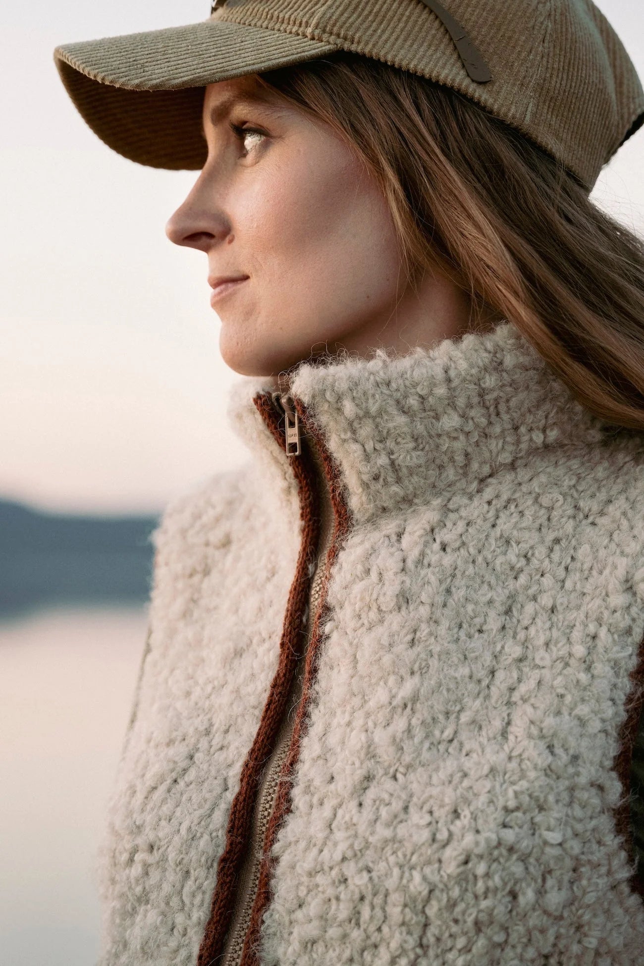 Ronja Hakalehto: Unfolding Landscapes – 17 Knits for the Road