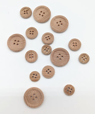 Holzknopf matt mit 4 Löchern, ⌀12mm, 15mm, 23mm