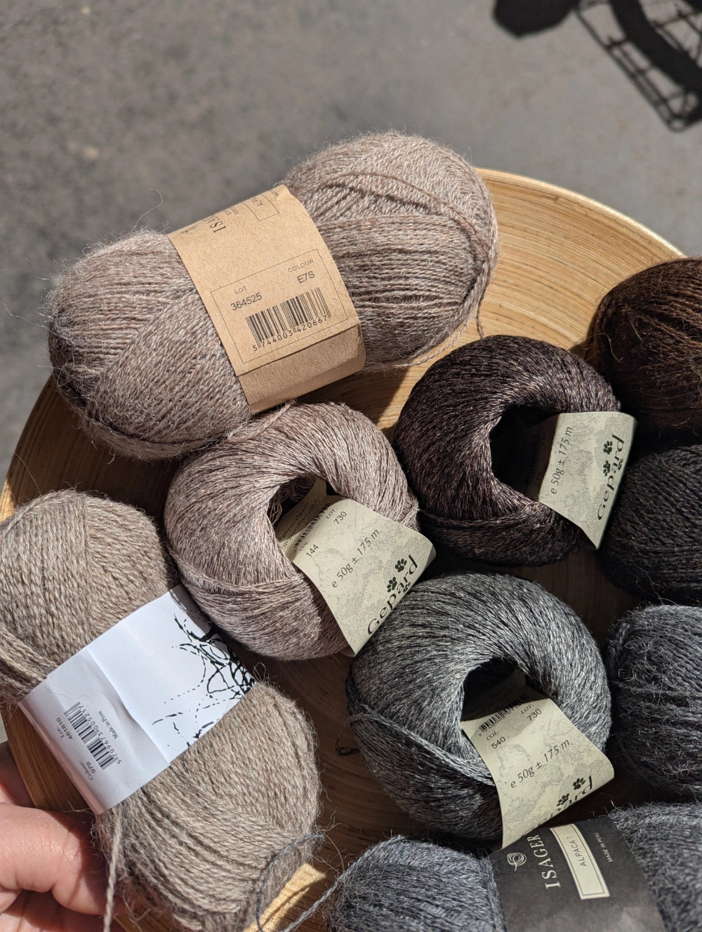 Strickpaket Busan Tee von Aegyoknit aus Hør Silke von Gepard + Beilaufgarn [Budgetversion]
