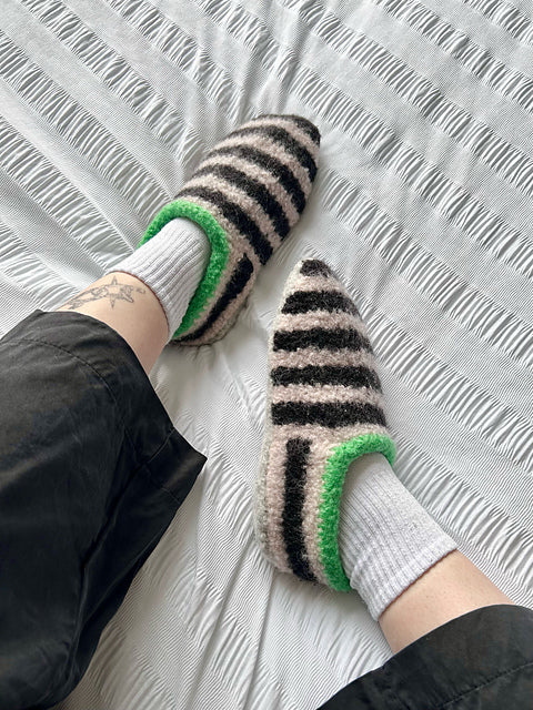 Strickpaket Sailor Slippers von Annie Sews inkl. Anleitung