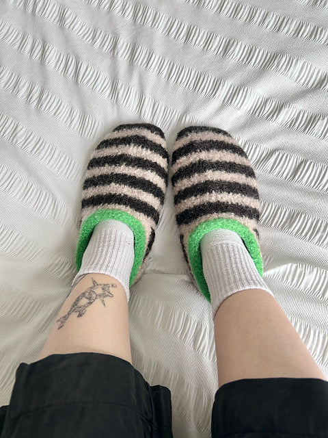 Strickpaket Sailor Slippers von Annie Sews inkl. Anleitung