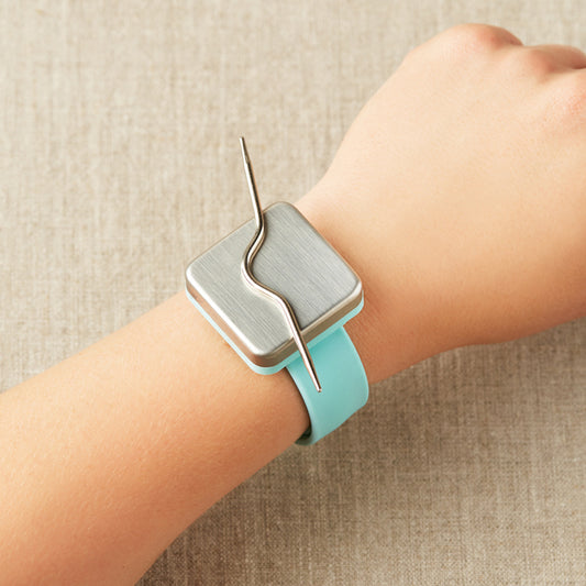 Maker's Keep Armband